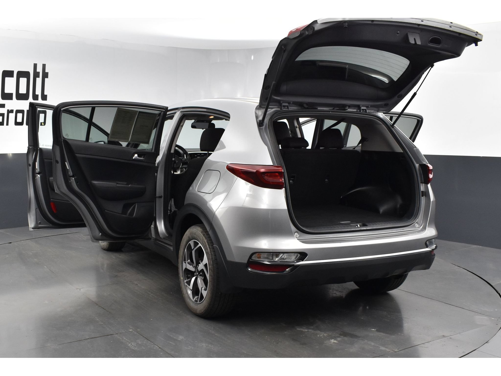 Used 2022 Kia Sportage LX FWD image 27
