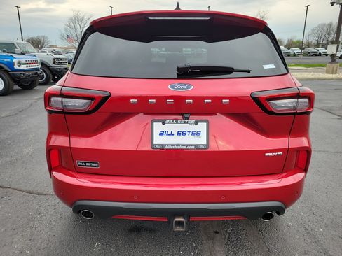 Used 2024 Ford Escape ST-Line Elite w/ Premium Technology Package image 3