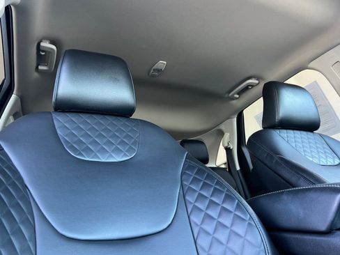 Used 2024 Ford Edge Titanium image 20