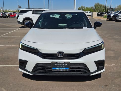 Used 2022 Honda Civic Sport image 8