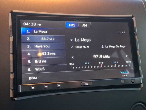 Used 2004 Nissan Titan SE w/ (Bed) Utility Bed Pkg image 17