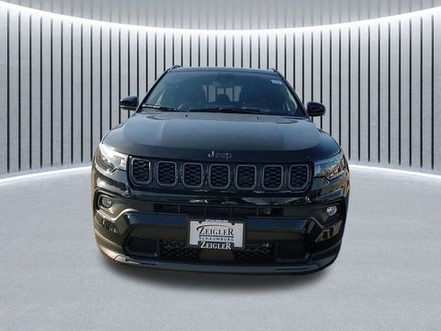 New 2026 Jeep Compass Latitude image 7