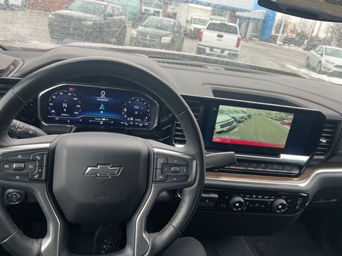 Used 2024 Chevrolet Silverado 1500 RST image 13