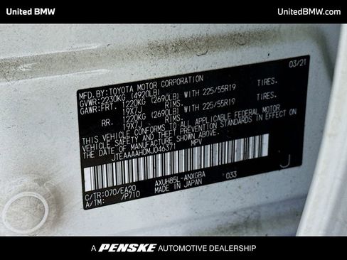 Used 2021 Toyota Venza XLE w/ Softex Package image 13