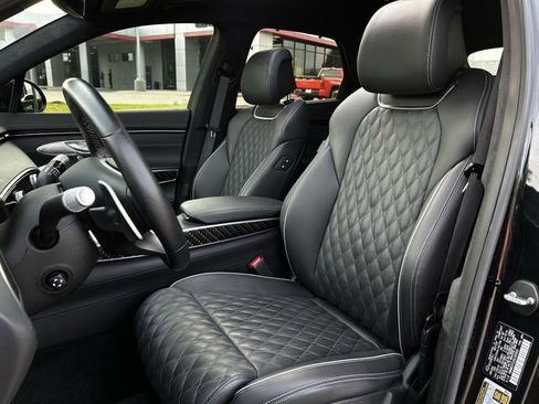 Used 2025 Genesis GV70 3.5T Sport w/ Sport Prestige Package image 29
