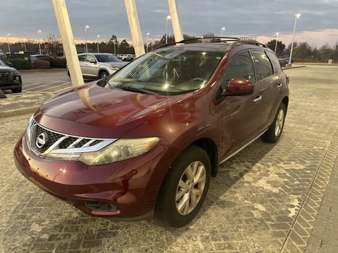 Used 2011 Nissan Murano SV image 2