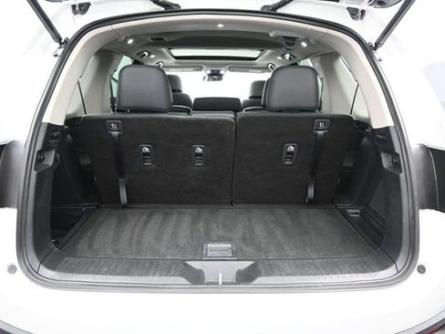 Used 2023 Honda Pilot Touring image 38