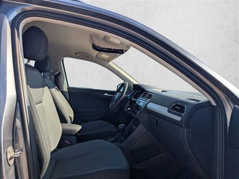 Used 2021 Volkswagen Tiguan S image 15