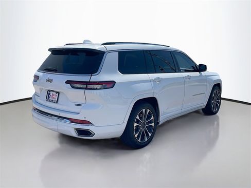 Used 2022 Jeep Grand Cherokee L Overland w/ Luxury Tech Group IV image 7