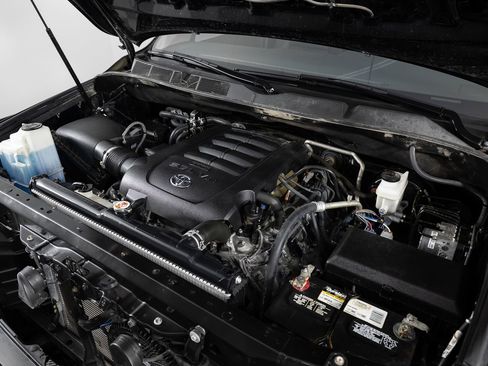 Used 2021 Toyota Sequoia Nightshade w/ Safety & Convenience Package image 51