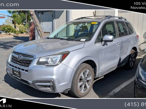 Used 2017 Subaru Forester 2.5i Limited image 1