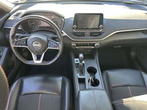 Used 2019 Nissan Altima 2.5 SR image 17