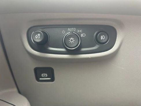 Used 2019 GMC Terrain SLT w/ Preferred Package AWD/4WD image 29