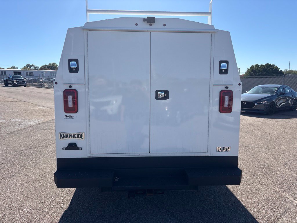 Used 2022 Ford E-350 and Econoline 350 Super Duty w/ Power Windows & Locks Group RWD image 6