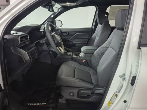 New 2025 Toyota Tacoma Limited image 8
