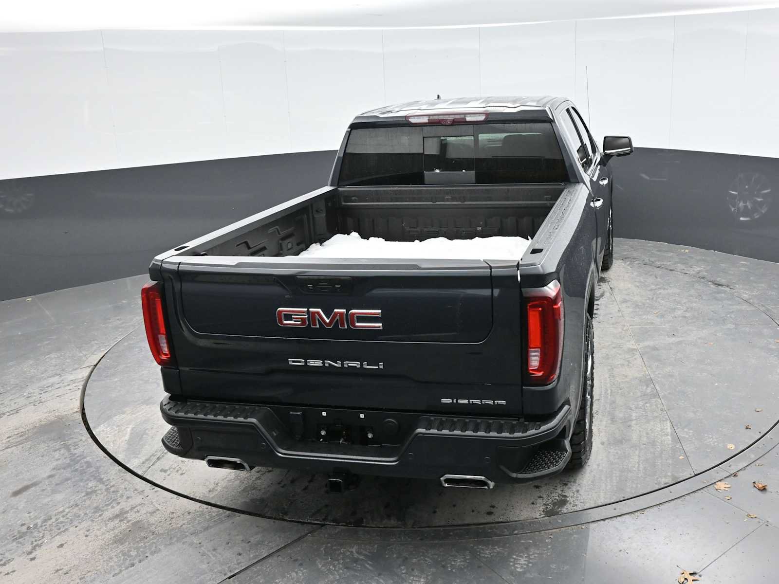 Used 2021 GMC Sierra 1500 Denali w/ Denali Ultimate Package AWD/4WD image 12