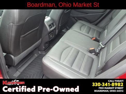 Used 2024 GMC Terrain Denali w/ Denali Premium Package AWD/4WD image 12