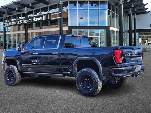 Used 2024 GMC Sierra 2500 Denali Ultimate image 3