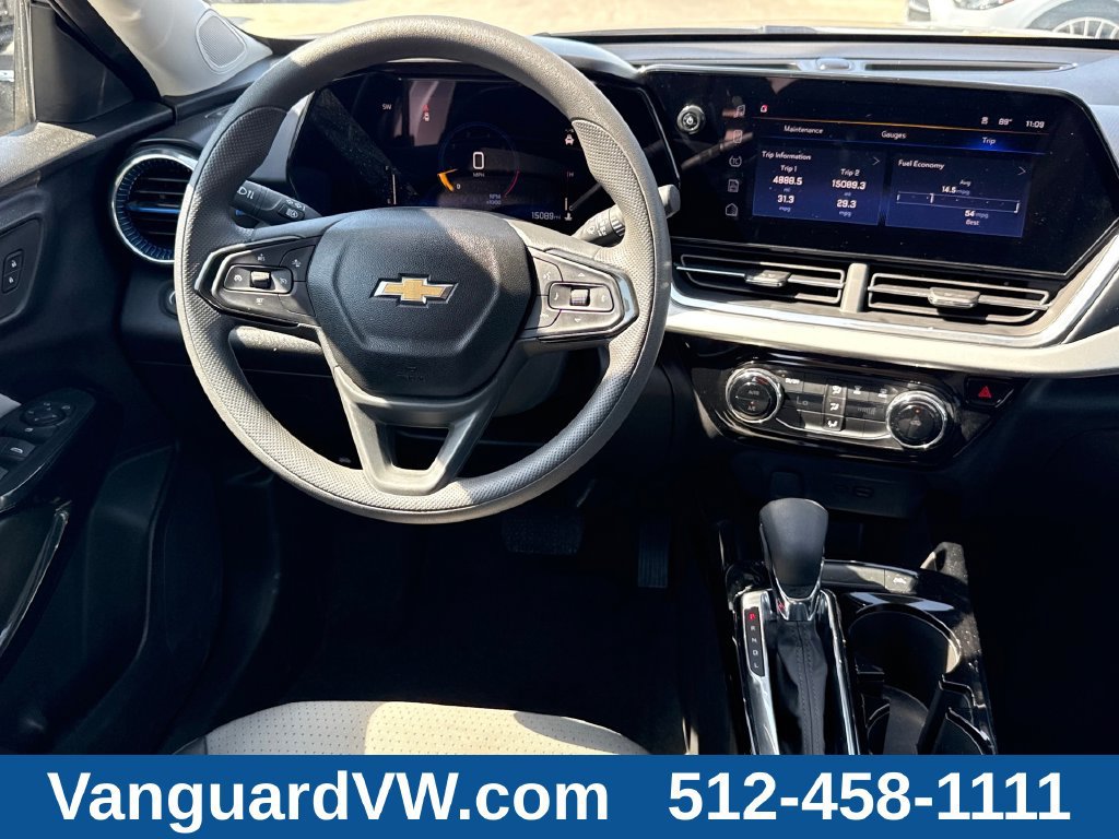 Used 2026 Chevrolet Trax LT FWD image 26