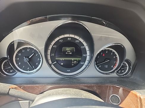 Used 2013 Mercedes-Benz E 350 Sedan image 12