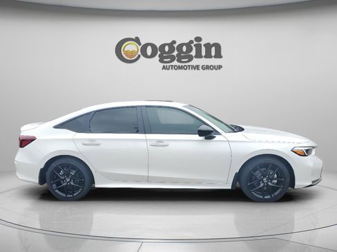 New 2026 Honda Civic FWD Hybrid Sedan image 6