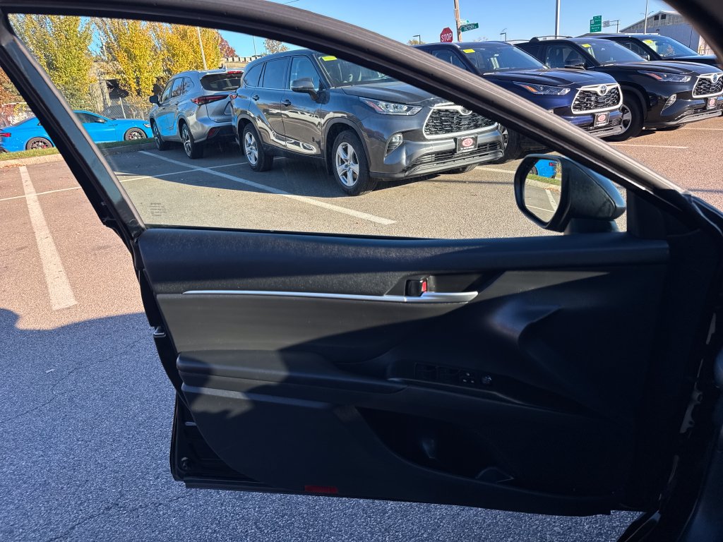 Used 2023 Toyota Camry TRD w/ TRD Package w/JBL Audio FWD image 32