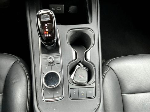 Used 2021 Cadillac XT4 Premium Luxury image 35