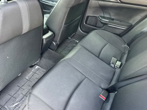 Used 2020 Honda Civic EX image 4