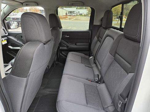 New 2026 Nissan Frontier SV image 10