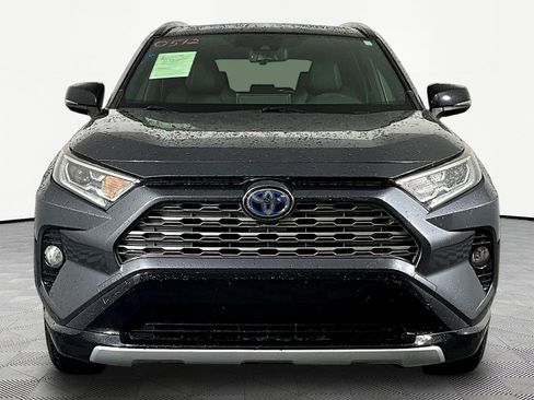 Used 2019 Toyota RAV4 XSE w/ All Weather Liner Package AWD/4WD image 2