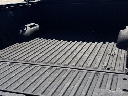 Used 2024 Toyota Tundra Platinum image 33