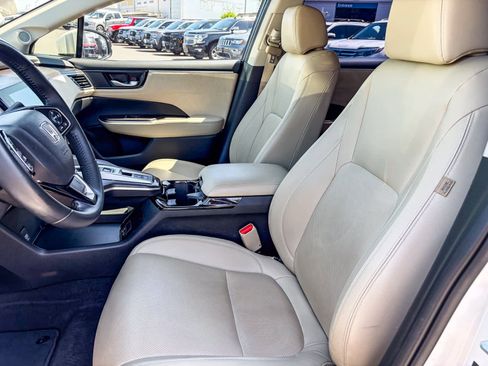 Used 2018 Honda Clarity Touring image 16