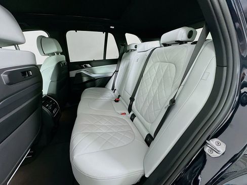 New 2026 BMW X5 xDrive50e w/ Executive Package image 17