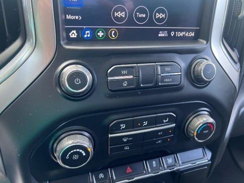 Used 2020 Chevrolet Silverado 1500 LT AWD/4WD image 35