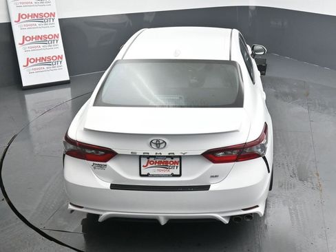 Used 2023 Toyota Camry SE image 30