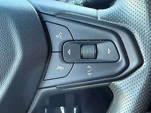 Used 2023 Chevrolet Bolt LT image 20