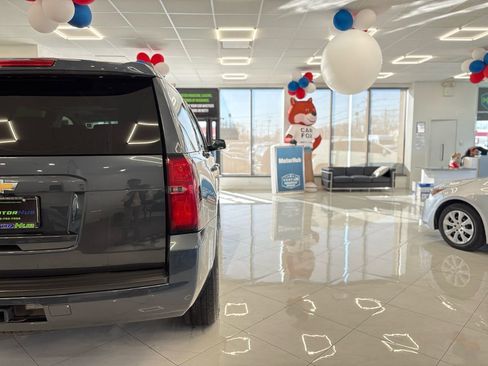 Used 2019 Chevrolet Tahoe LT w/ Off-Road Package image 14