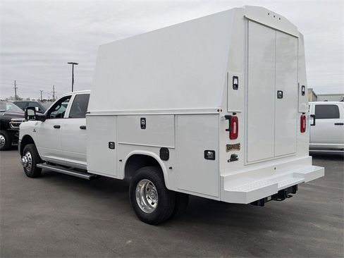 New 2026 RAM 3500 Tradesman image 5