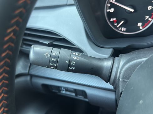 Certified 2024 Subaru Crosstrek 2.5i Limited AWD/4WD image 21