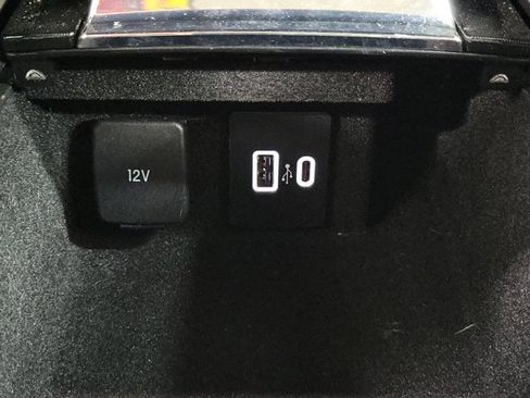 Used 2021 Lincoln Corsair Standard image 31