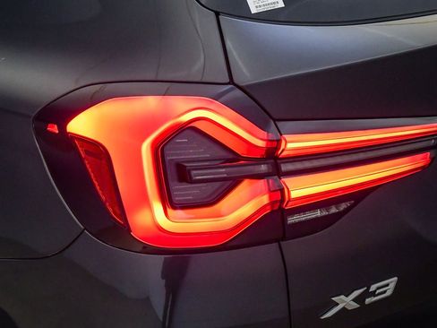 Used 2023 BMW X3 sDrive30i w/ Convenience Package image 12