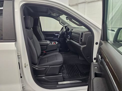 Used 2023 Chevrolet Silverado 1500 LT AWD/4WD image 13