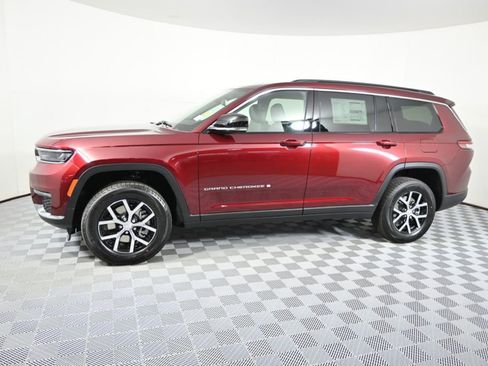 New 2025 Jeep Grand Cherokee L Limited w/ Luxury Tech Group II image 2