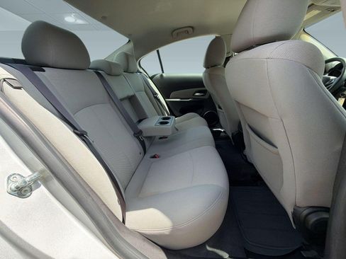 Used 2011 Chevrolet Cruze LT FWD image 26