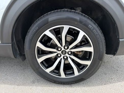 Used 2020 Ford Explorer ST w/ Premium Technology Package AWD/4WD image 38