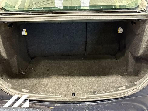 Used 2020 Ford Fusion SE image 25