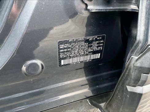 Certified 2025 Subaru Forester image 19