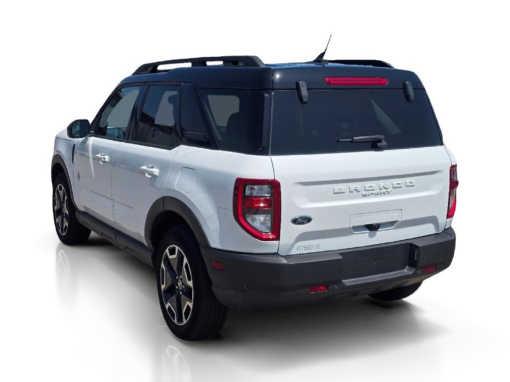 Used 2024 Ford Bronco Sport Outer Banks AWD/4WD image 8