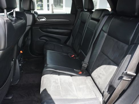 Used 2017 Jeep Grand Cherokee Altitude AWD/4WD image 17