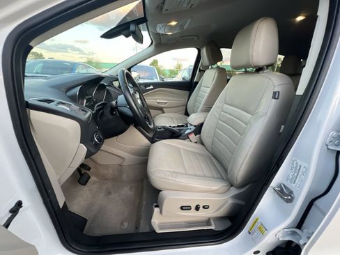 Used 2015 Ford Escape Titanium FWD image 21